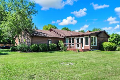 10812 Bakeway Drive Indianapolis IN 46231