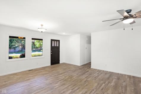 10812 Bakeway Drive Indianapolis IN 46231
