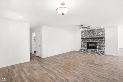 10812 Bakeway Drive Indianapolis IN 46231