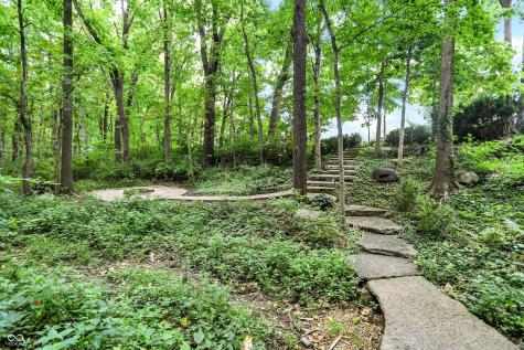 9695 Coyote Court Noblesville IN 46060