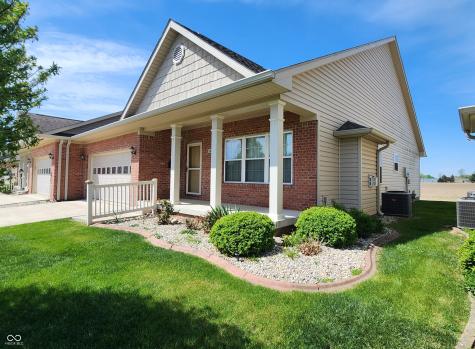 1400 Willow Walk Parkway Elwood IN 46036