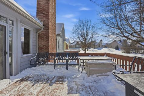 12020 Clubhouse Drive Fishers IN 46038
