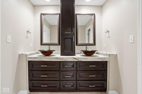 5710 Brookwood Road Indianapolis IN 46226