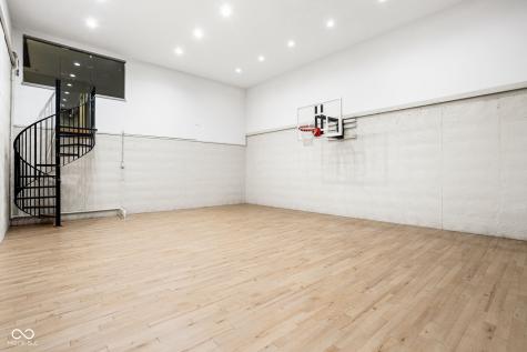 5710 Brookwood Road Indianapolis IN 46226