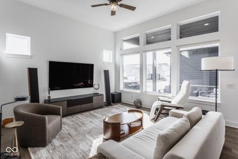1225 Amberley Way Westfield IN 46074
