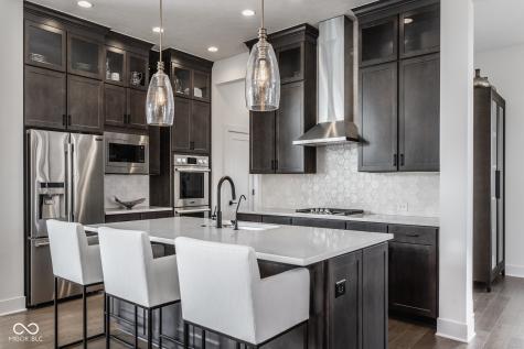 1225 Amberley Way Westfield IN 46074