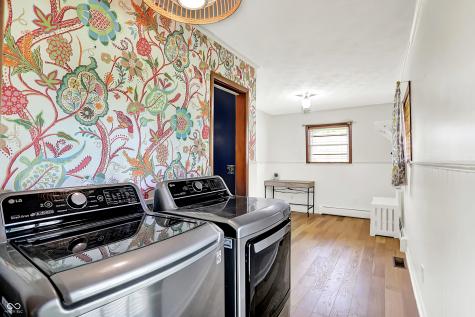 8230 Linda Leigh Lane Indianapolis IN 46217