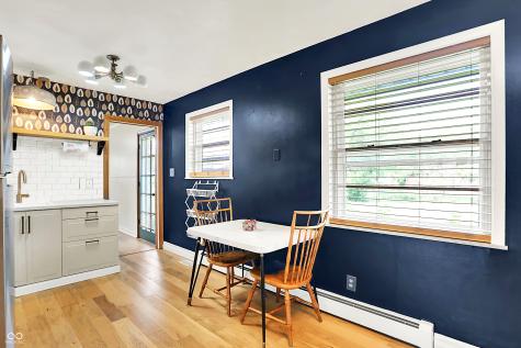 8230 Linda Leigh Lane Indianapolis IN 46217