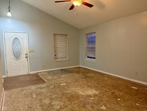 8427 Country Meadows Drive Indianapolis IN 46234