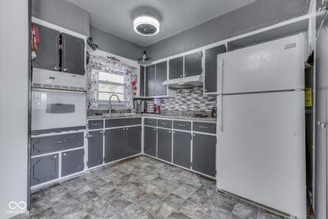 3246 N Campbell Avenue Indianapolis IN 46218
