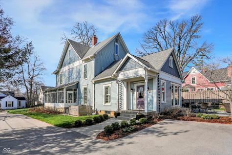 450 W Ash Street Zionsville IN 46077