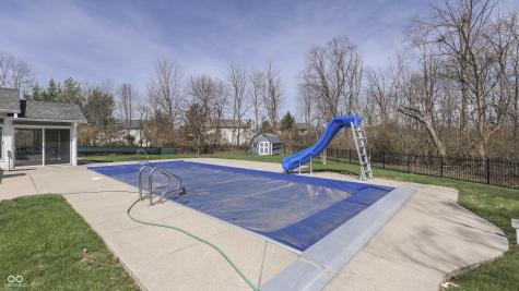 8204 Stoney Bend Circle Indianapolis IN 46259