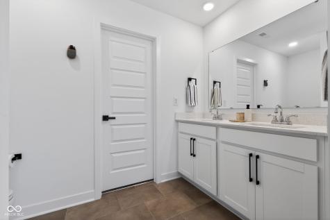 4543 Nokes Place Indianapolis IN 46235