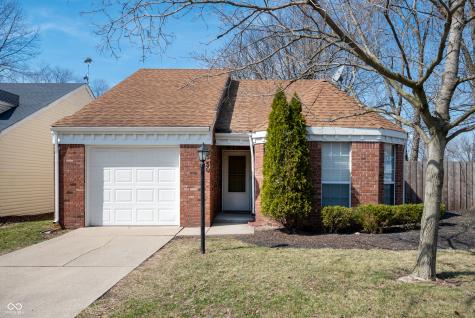 9550 Colony Pointe E Drive Indianapolis IN 46250