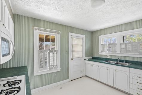 6335 E 16th Street Indianapolis IN 46219