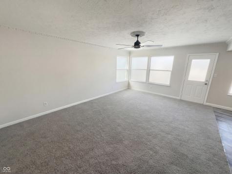 10142 Sandcherry Lane Indianapolis IN 46236