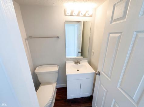 10142 Sandcherry Lane Indianapolis IN 46236