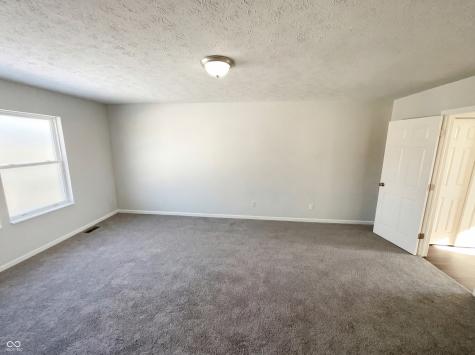 10142 Sandcherry Lane Indianapolis IN 46236
