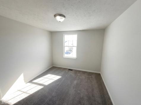 10142 Sandcherry Lane Indianapolis IN 46236