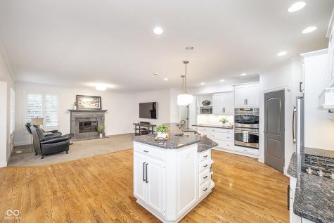 12192 Woods Bay Place Carmel IN 46033