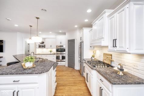 12192 Woods Bay Place Carmel IN 46033