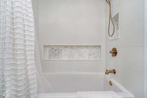 12192 Woods Bay Place Carmel IN 46033