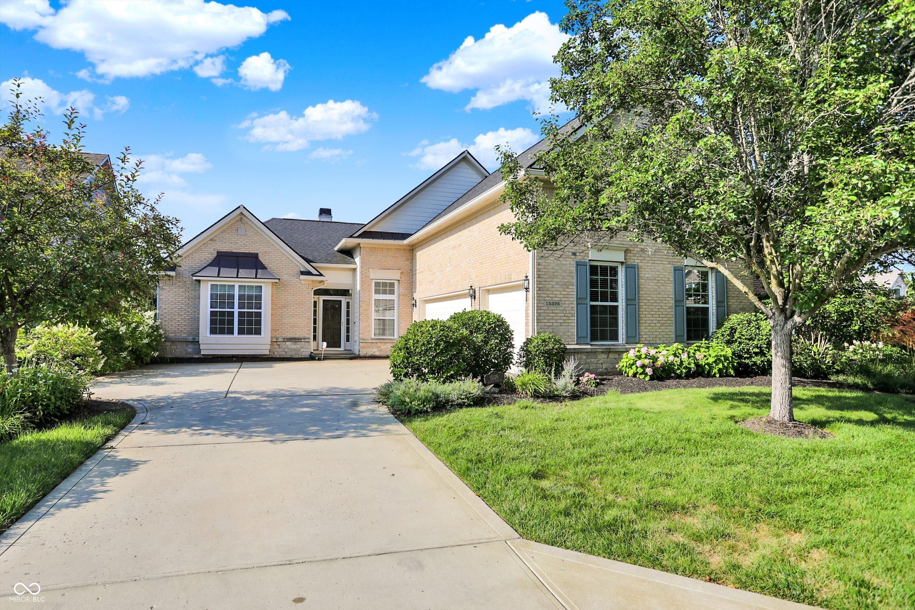 15326 Mission Hills Drive Carmel IN 46033
