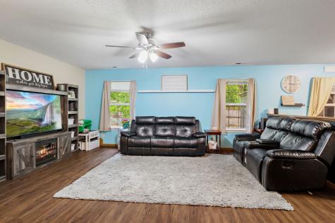 6354 Cradle River Drive Indianapolis IN 46221