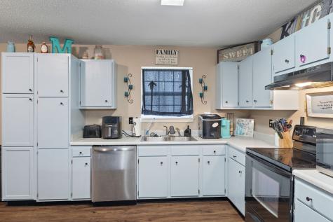 6354 Cradle River Drive Indianapolis IN 46221