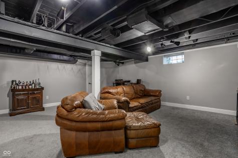 2426 Northview Avenue Indianapolis IN 46220