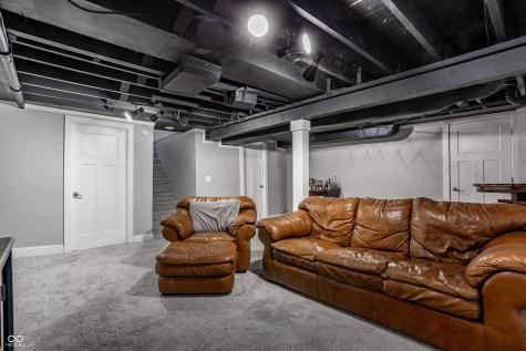 2426 Northview Avenue Indianapolis IN 46220