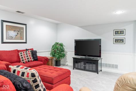 4677 Bedford Court Carmel IN 46033