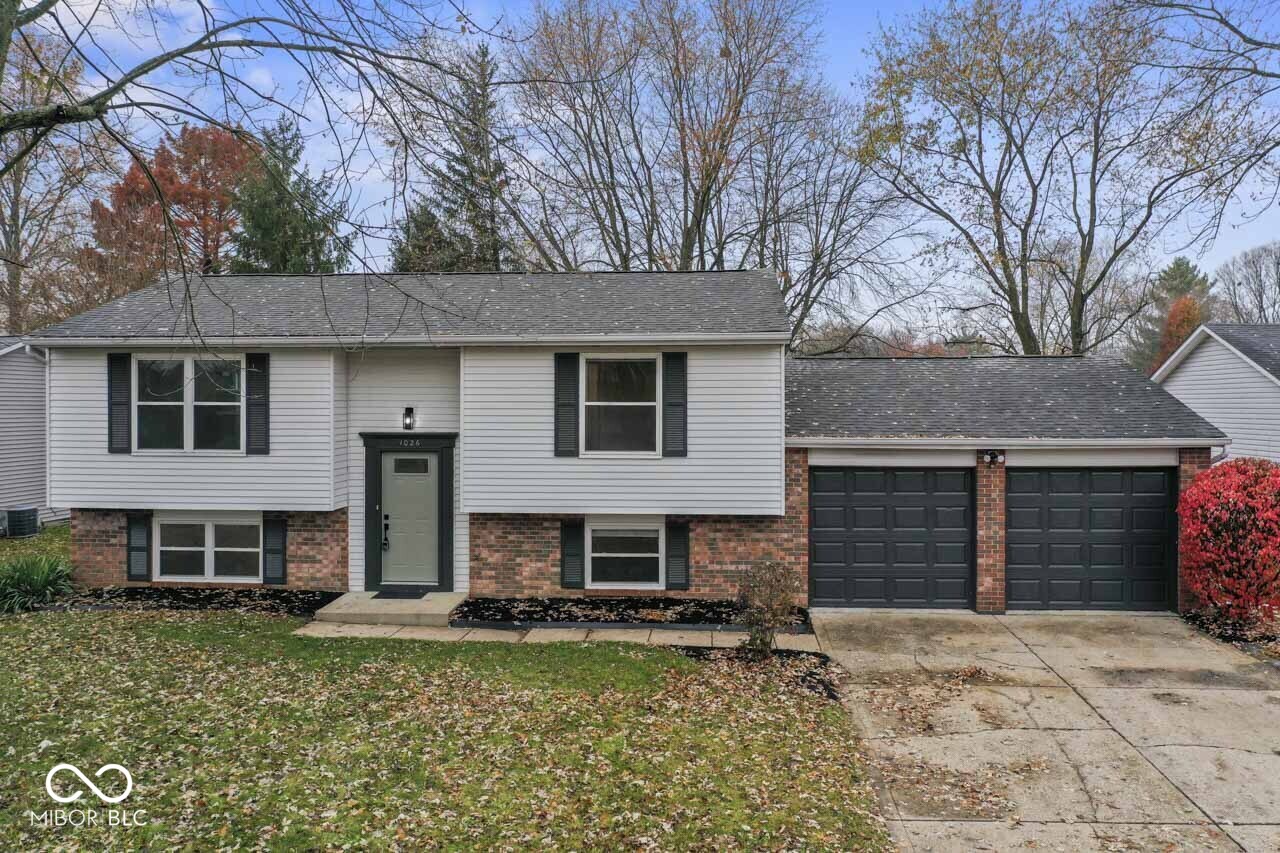 1026 Hollowood Court Indianapolis IN 46234