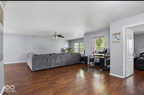 2951 Hearthside Drive Greenwood IN 46143