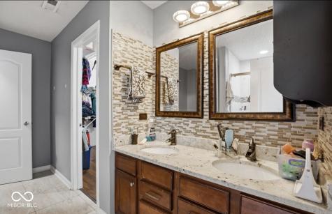 2951 Hearthside Drive Greenwood IN 46143
