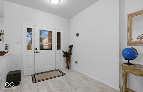 2951 Hearthside Drive Greenwood IN 46143