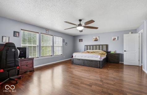 2951 Hearthside Drive Greenwood IN 46143