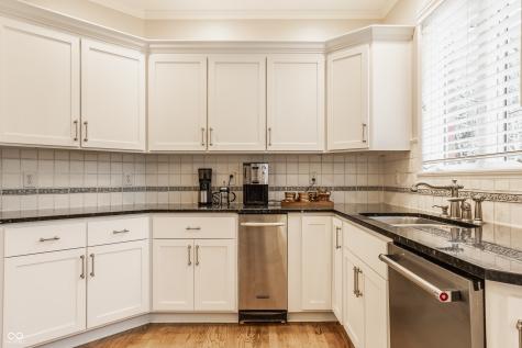 12862 Norfolk Circle Carmel IN 46032