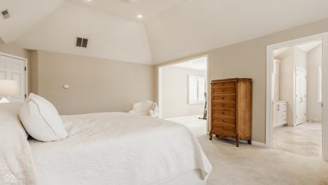 12862 Norfolk Circle Carmel IN 46032