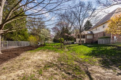12862 Norfolk Circle Carmel IN 46032