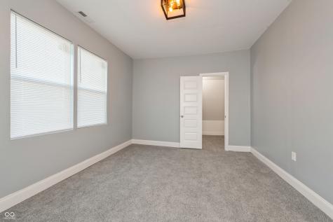 350 N Belleview Place Indianapolis IN 46222