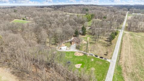 2409 E County Rd 700 S Cloverdale IN 46120