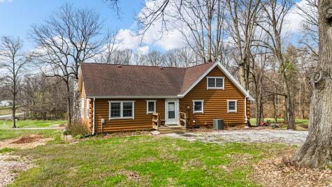 2409 E County Rd 700 S Cloverdale IN 46120