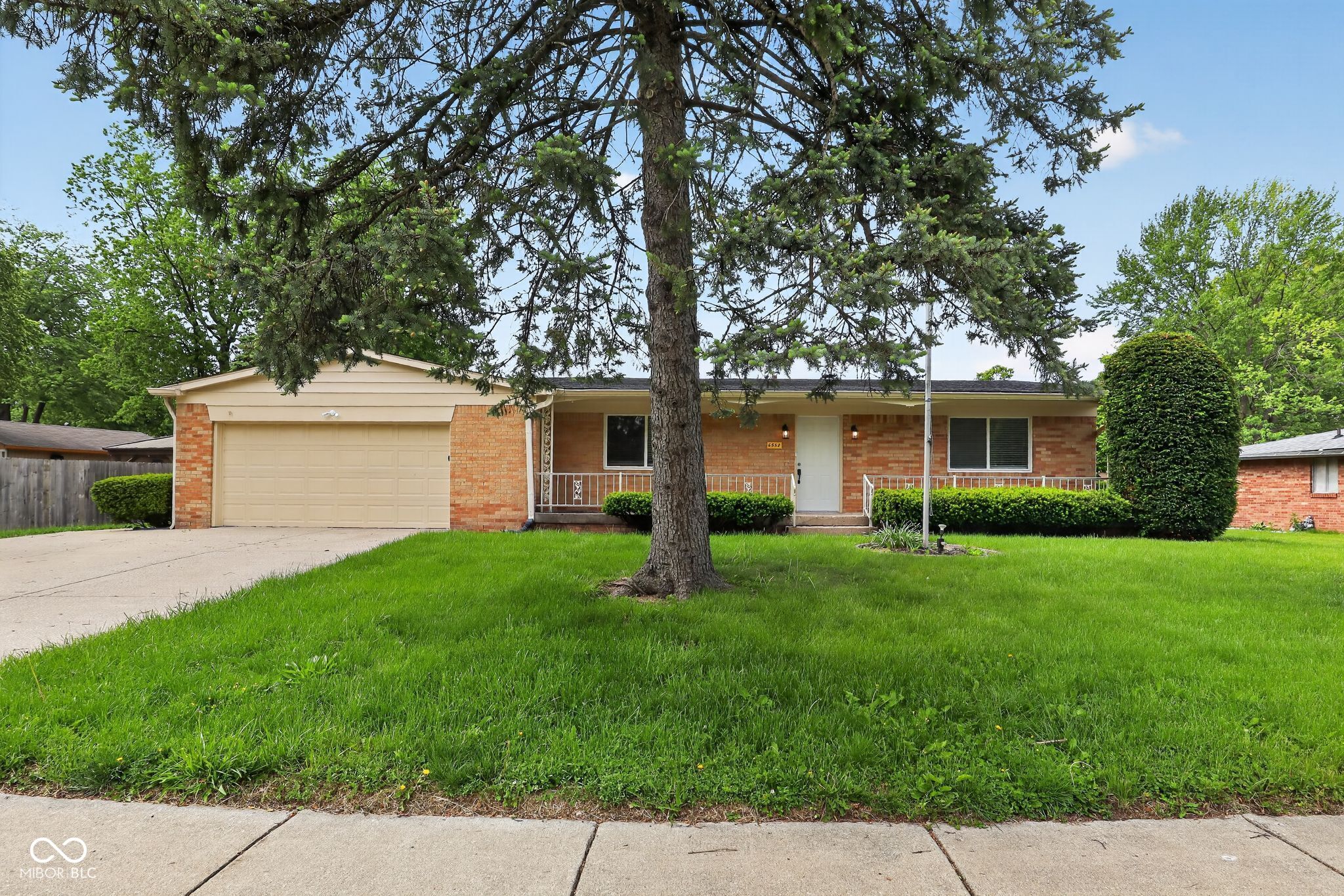 6552 Birchcrest Drive Indianapolis IN 46241