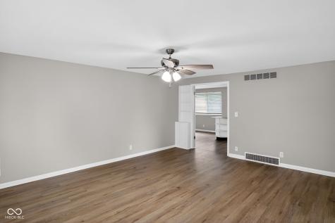 6552 Birchcrest Drive Indianapolis IN 46241