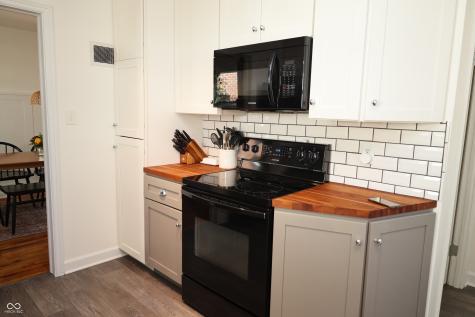 2502 Northview Avenue Indianapolis IN 46220