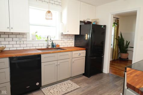 2502 Northview Avenue Indianapolis IN 46220