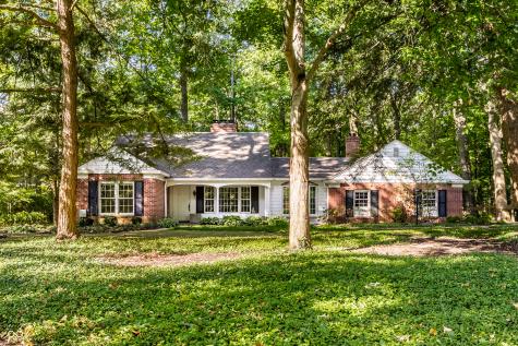 9015 Pickwick Drive Indianapolis IN 46260