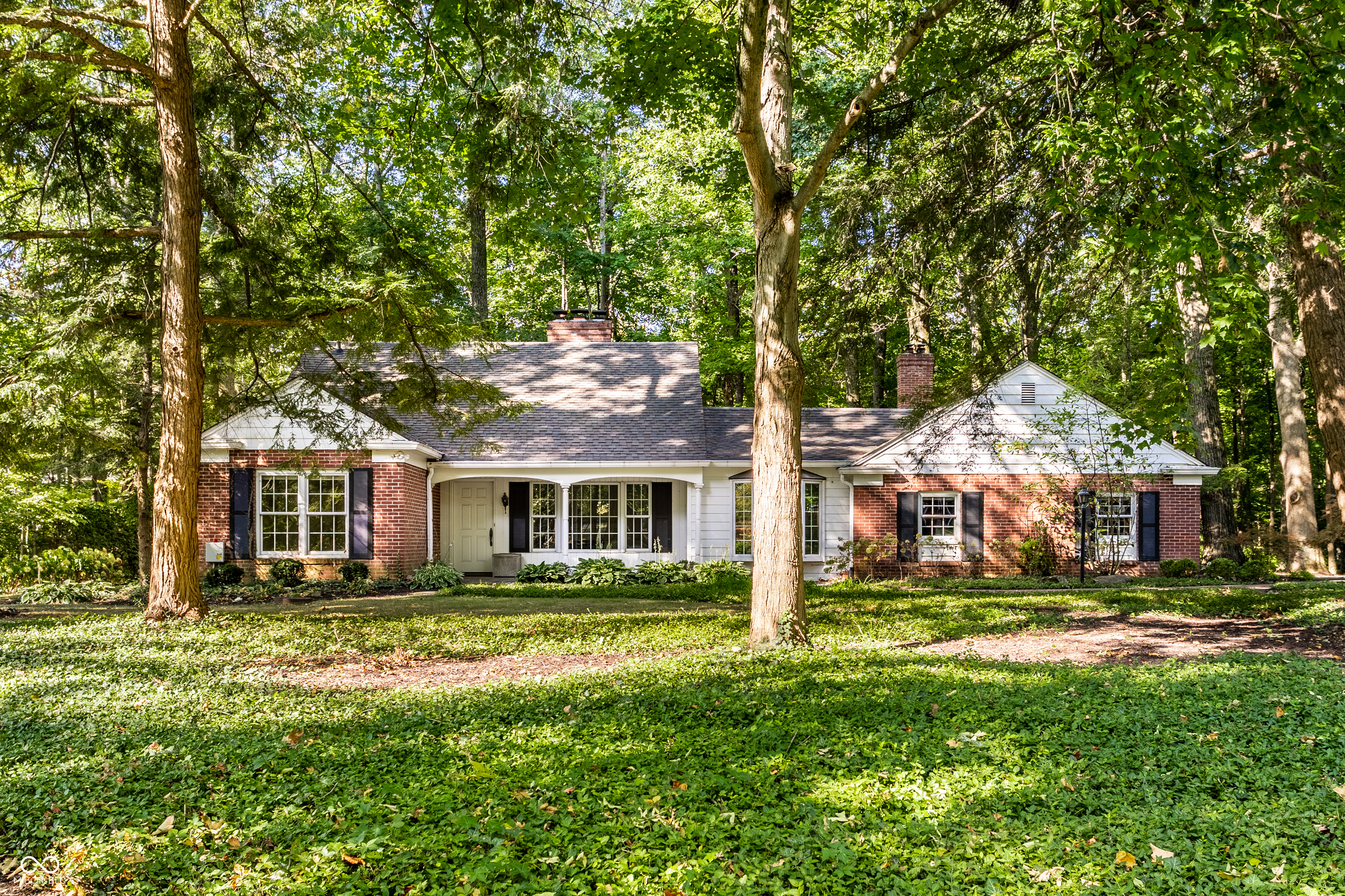 9015 Pickwick Drive Indianapolis IN 46260