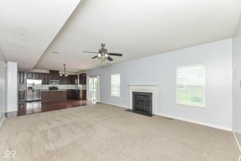 11946 Eaglerun Way Zionsville IN 46077